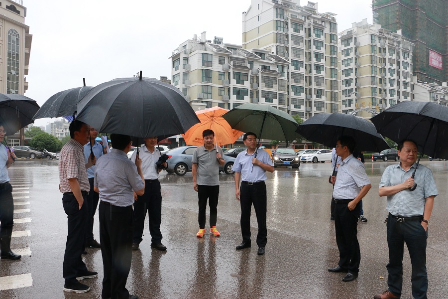 李高興副市長調研中心城區(qū)建成區(qū)功能項目